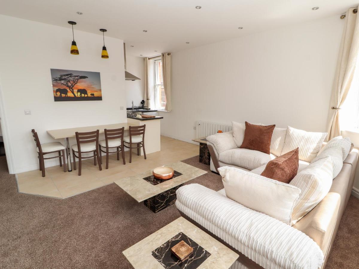 Flat 2 Apartment Prestatyn